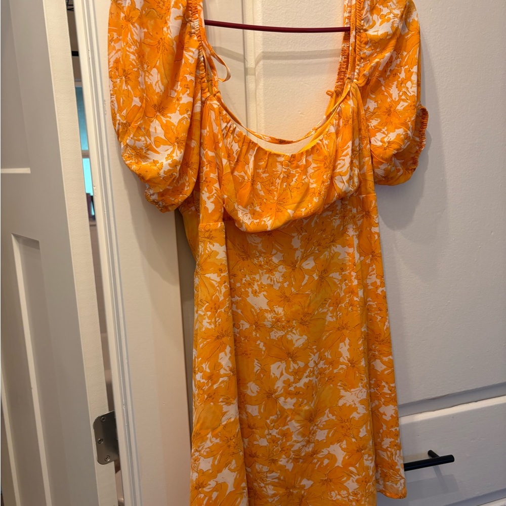 Anthropologie Yellow and White Floral Puff-Sleeve Dress
